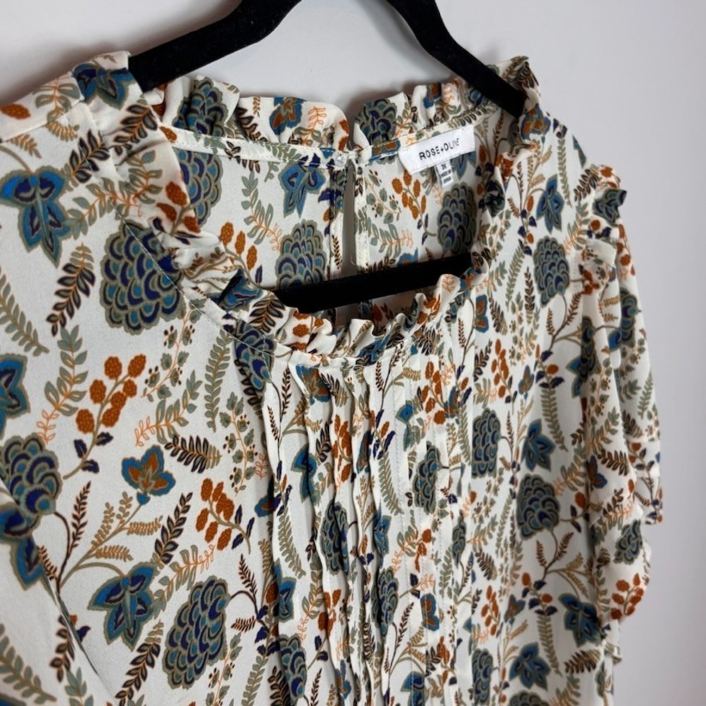Rose & Olive Womens Lightweight Short Sleeve Floral Ruffle Hem Pleated Top 3X - Picture 3 of 11